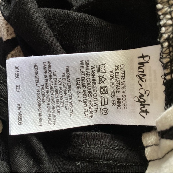 Phase Eight Black and White Dragonfly Top size UK 16 - Picture 6 of 7